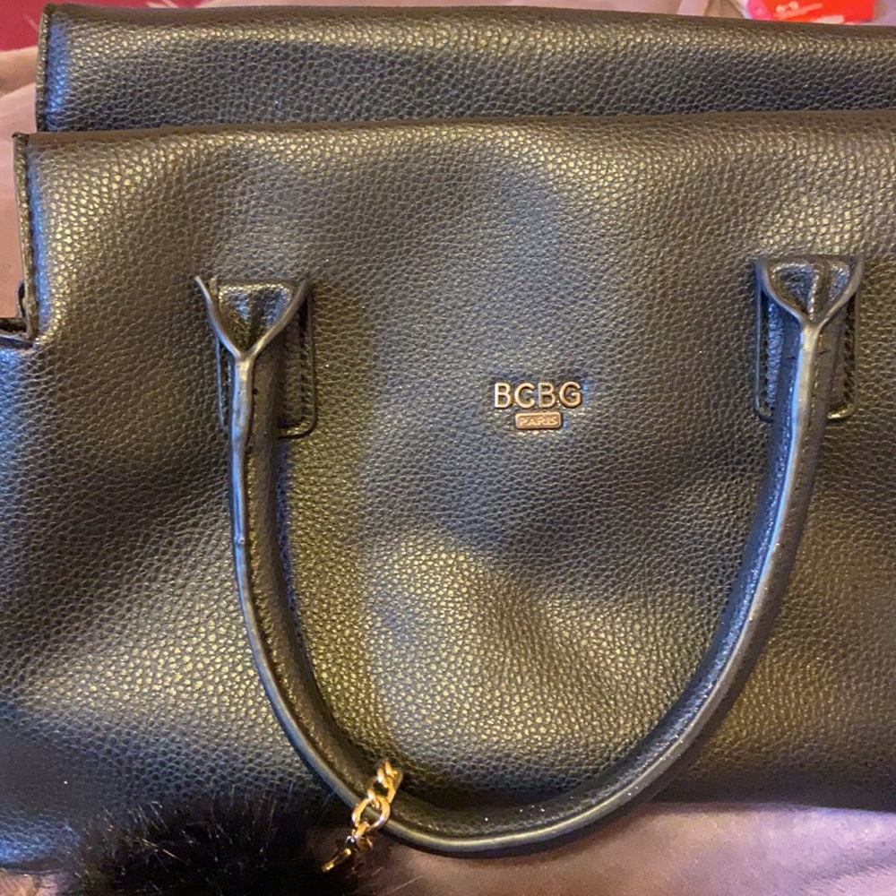BCBG PURSE ❤️ - Picture 2 of 4